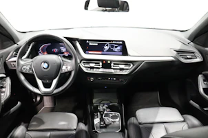 Fahrzeugbild BMW 120i SDKG