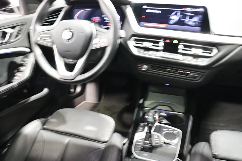 Fahrzeugbild BMW 1 SERIES