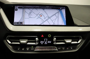 Fahrzeugbild BMW 120i SDKG