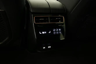 https://vehicle.imgix.net/4151123/c4979b8d-bfb5-4ec8-baad-6f2ebb5af60a.JPG