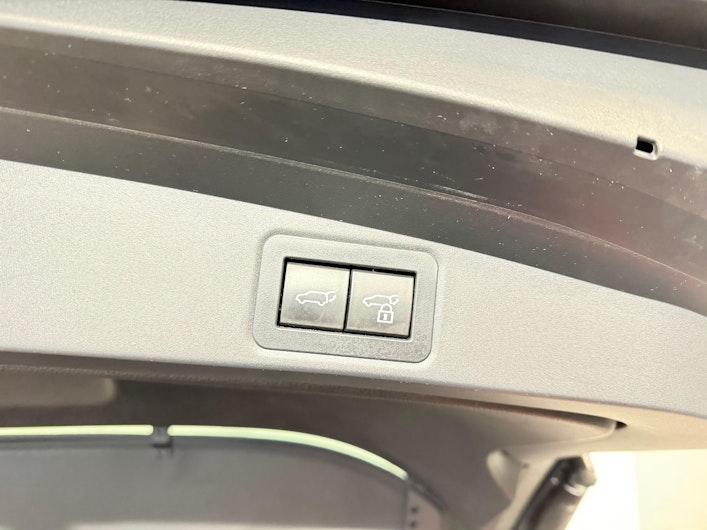 Vehicle image TOYOTA COROLLA