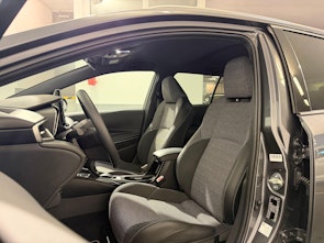 Vehicle image TOYOTA Corolla Touring Sports 1.8 HSD Trend