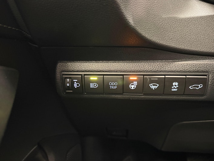 Vehicle image TOYOTA COROLLA