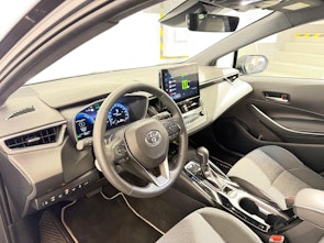 Vehicle image TOYOTA Corolla Touring Sports 1.8 HSD Trend