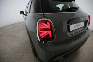 Vehicle image MINI F56 1.5i Cooper