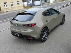 Mazda 3 Hatchback 2.0 150 Exclusive-Line