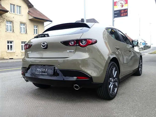 Mazda 3 Hatchback 2.0 150 Exclusive-Line