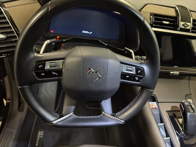 DS Automobiles AUTOMOBILES 7 Crossback 1.6 E-Tense Rivoli