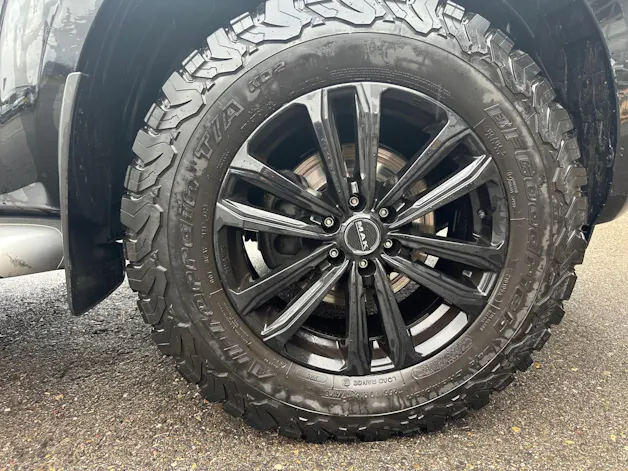 Renault Alaskan DC Twin Turbo dCi 190 4WD ICE-Edition A