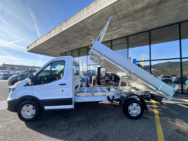 Ford Transit 350 L2 Trend 2.0 TDCi 165 RWD