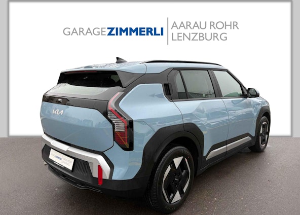 Vehicle image 4 Vehicle image 4