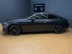 Mercedes-Benz CLE 300 4M - Coupé - AMG / DISTRONIC / 360 Grad Kamera / Head-Up Display