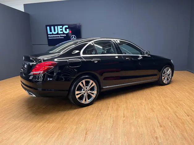 Mercedes-Benz C 250 d 4M - Swiss-Star / COMAND / LED / Memory / 360 Grad Kamera