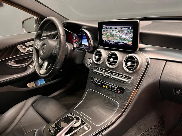 Mercedes-Benz C 250 d 4M - Swiss-Star / COMAND / LED / Memory / 360 Grad Kamera