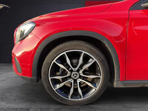 Mercedes-Benz GLA 200 Night Star