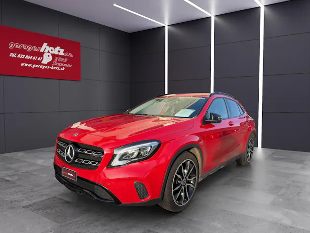Mercedes-Benz GLA 200 Night Star