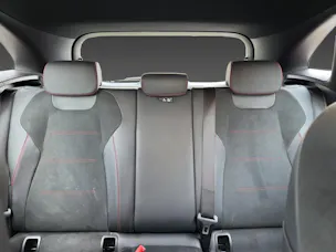 Mercedes-Benz GLA 250 4Matic AMG Line 8G-DCT