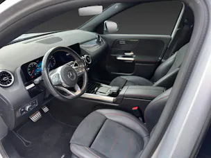 Mercedes-Benz GLA 250 4Matic AMG Line 8G-DCT