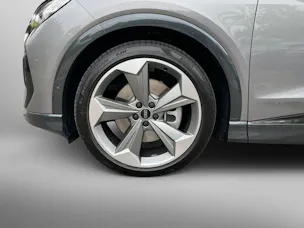 Audi Q4 e-tron 45 Edition Swiss Ski quattro