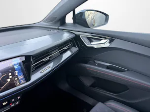 Audi Q4 e-tron 45 Edition Swiss Ski quattro