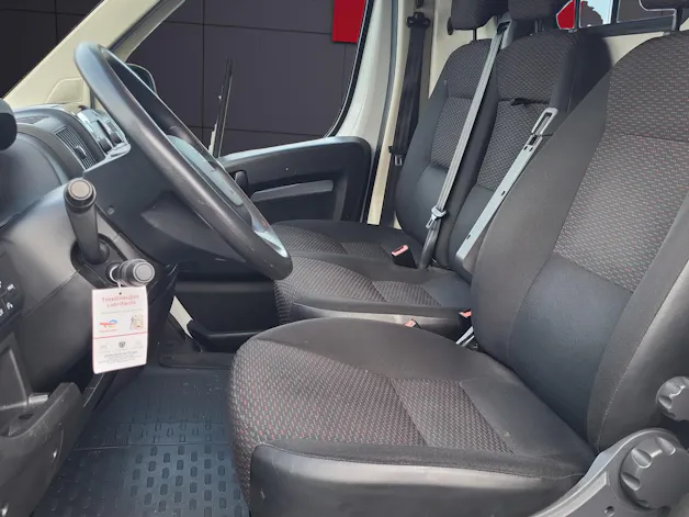 Peugeot Boxer 2.2 HDI 330 L1H1 Premium