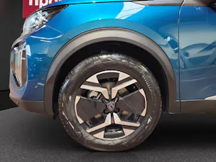 Peugeot 2008 1.2 MHEV Allure