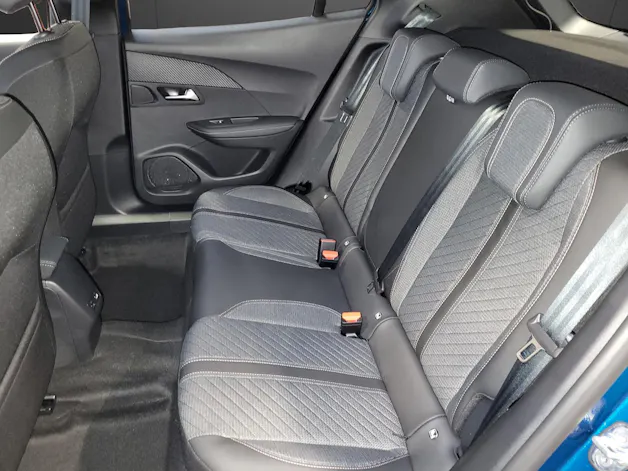Peugeot 2008 1.2 MHEV Allure