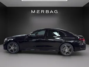 Mercedes-Benz E 220 d 4Matic 9G-Tronic