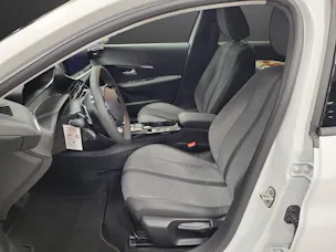 Peugeot 208 1.2 208 R