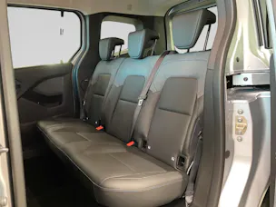 Nissan combi 1.3 DIG-T 7DCT L1H1 Tekna