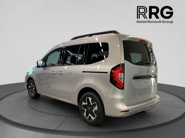 Nissan combi 1.3 DIG-T 7DCT L1H1 Tekna
