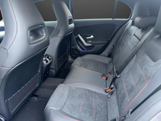 Mercedes-Benz A 250 4Matic 8G-DCT