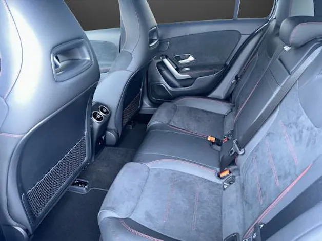 Mercedes-Benz A 250 4Matic 8G-DCT