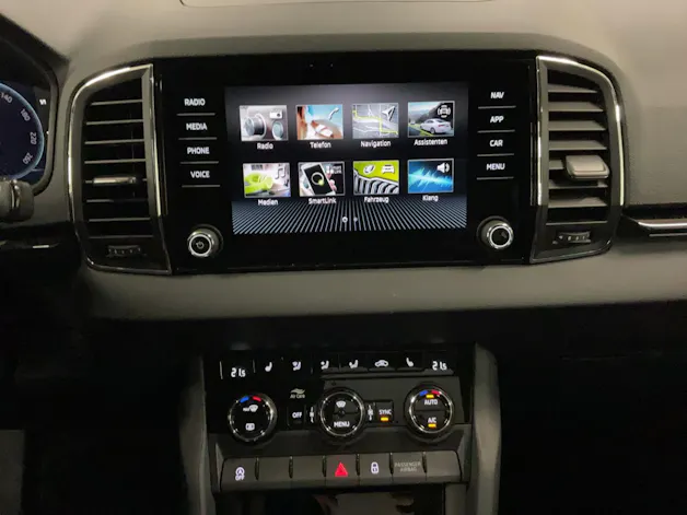 Škoda Karoq 1.5 TSI Selection DSG