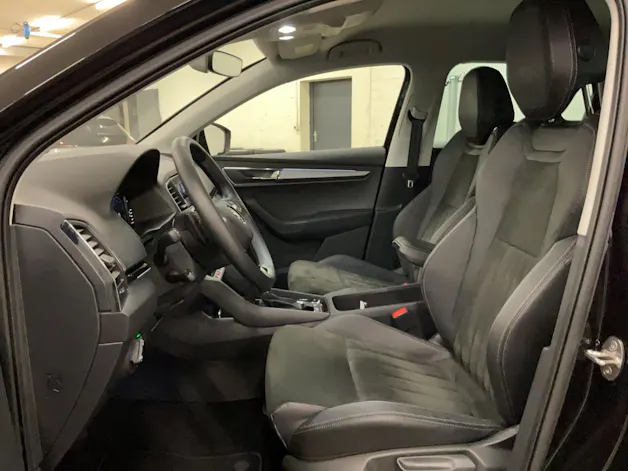 Škoda Karoq 1.5 TSI Selection DSG