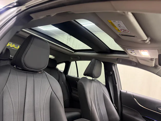 Toyota Mirai Fuel cell Platinum