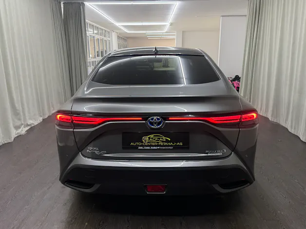 Toyota Mirai Fuel cell Platinum