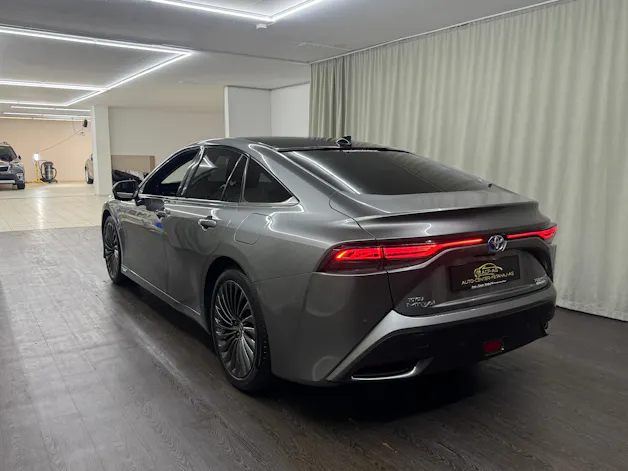 Toyota Mirai Fuel cell Platinum