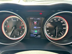 Suzuki Swift 1.0 T Tradizio Top Hybrid
