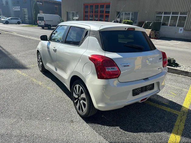 Suzuki Swift 1.0 T Tradizio Top Hybrid