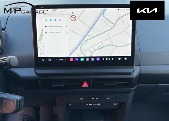 Vehicle image 9 Vehicle image 9