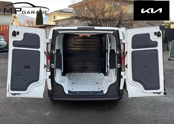 Vehicle image 5 Vehicle image 5