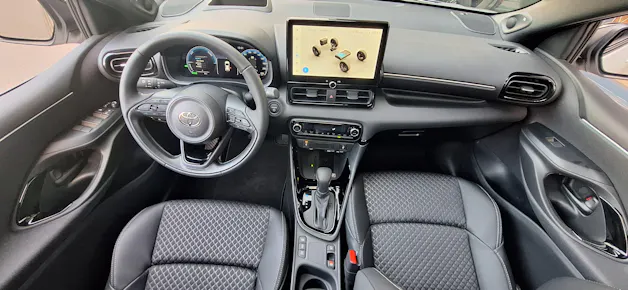 Toyota Yaris 1.5 VVT-i HSD Premium