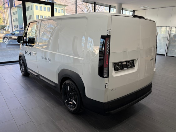 Vehicle image 7 Vehicle image 7