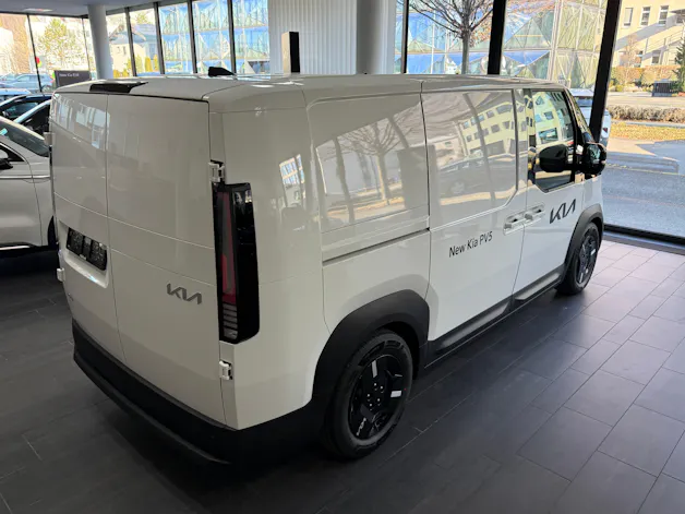 Kia PV5 Cargo 51.5 kWh Essential