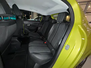 Peugeot 208 1.2 Hybrid Allure