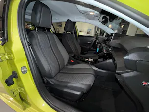 Peugeot 208 1.2 Hybrid Allure