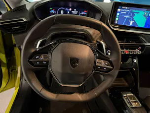 Peugeot 208 1.2 Hybrid Allure