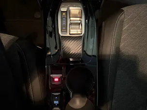 Peugeot 208 1.2 Hybrid Allure