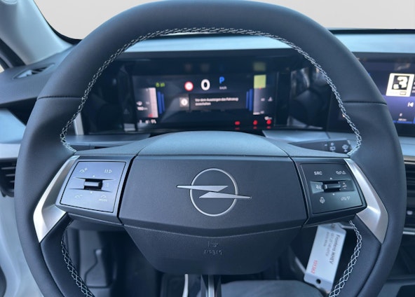 Vehicle image 10 Vehicle image 10